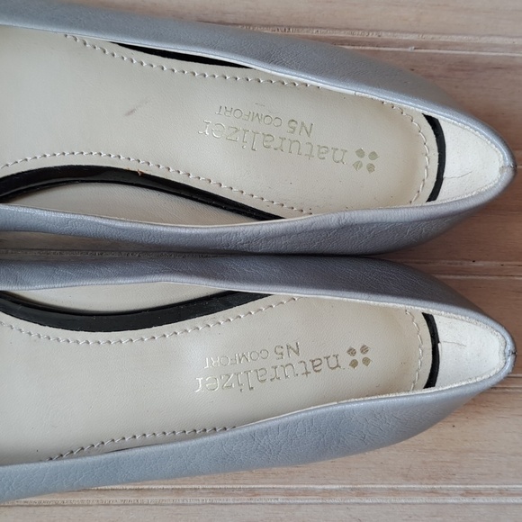 New Naturalizer Ballet Flats N5 Comfort Leather Tap Toe Round Toe Classy Appause - Picture 3 of 9
